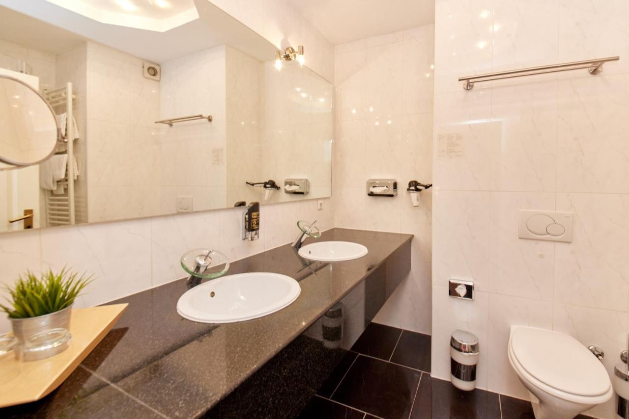 Moselhotel Roemischer Kaiser Bernkastel-Kues Ngoại thất bức ảnh
