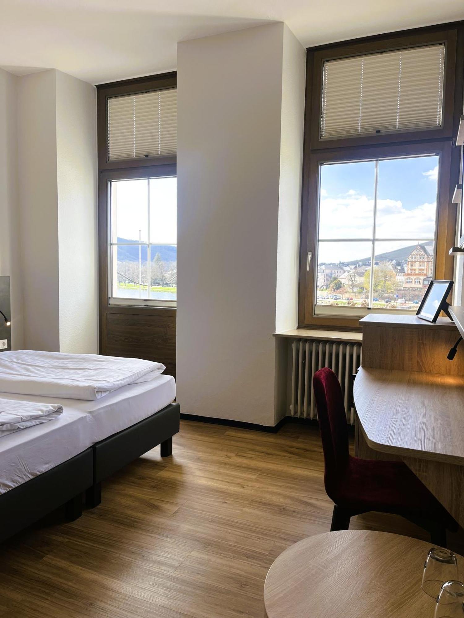 Moselhotel Roemischer Kaiser Bernkastel-Kues Ngoại thất bức ảnh