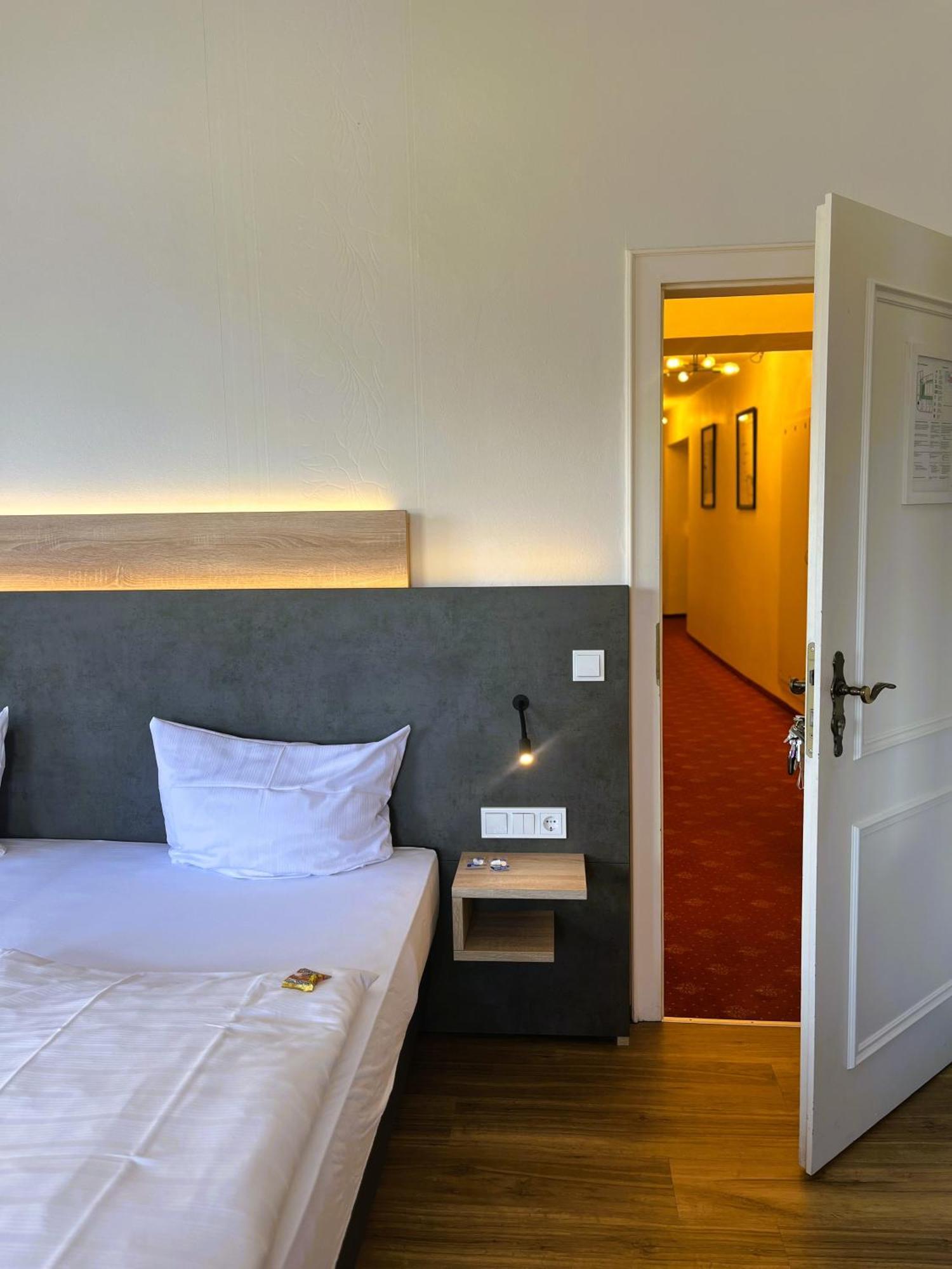 Moselhotel Roemischer Kaiser Bernkastel-Kues Ngoại thất bức ảnh